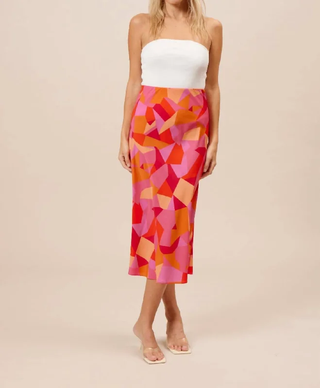 Adonia Midi Skirt In Geo Print